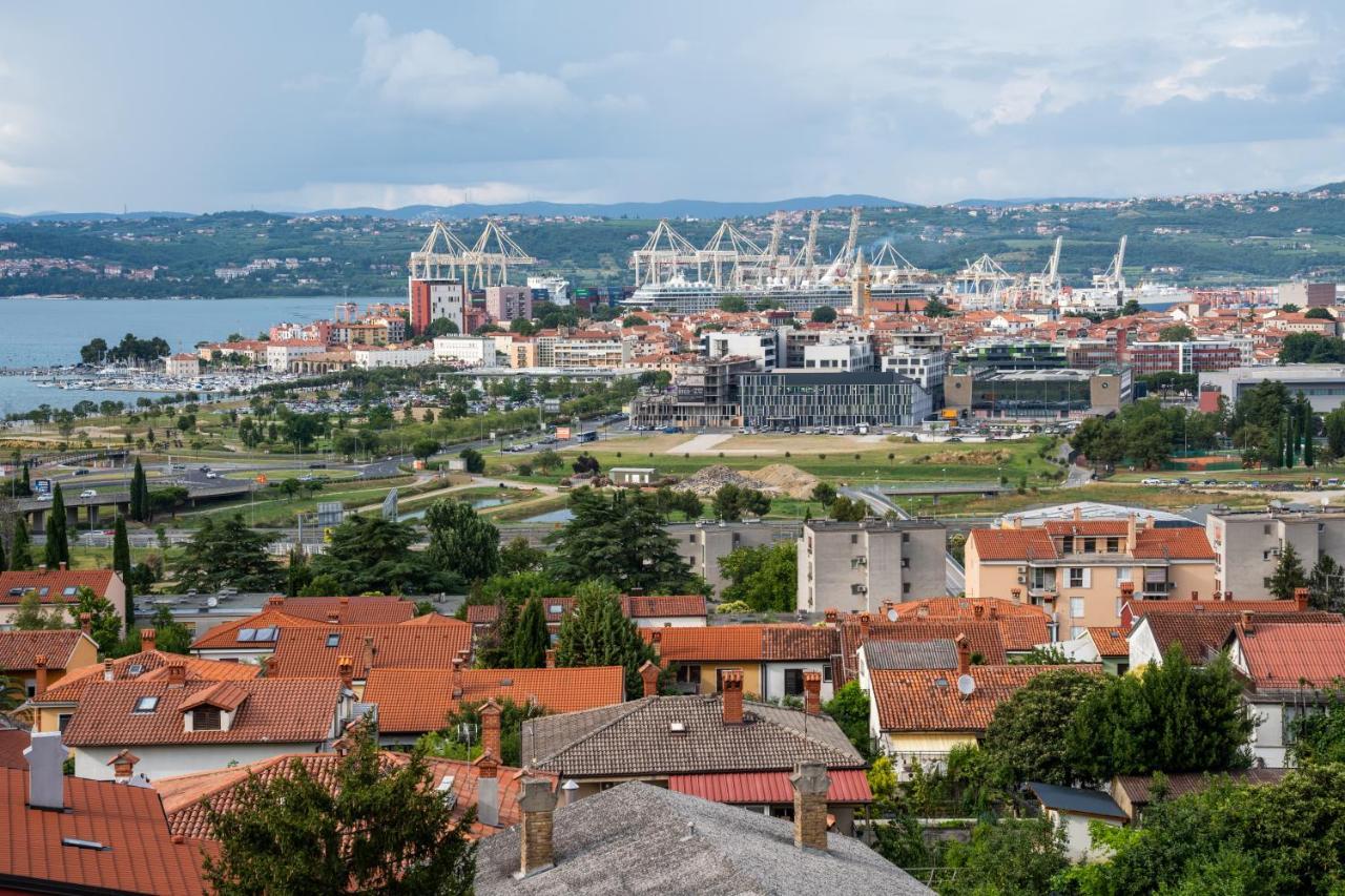 Capo Di Vista Apartment Koper Luaran gambar
