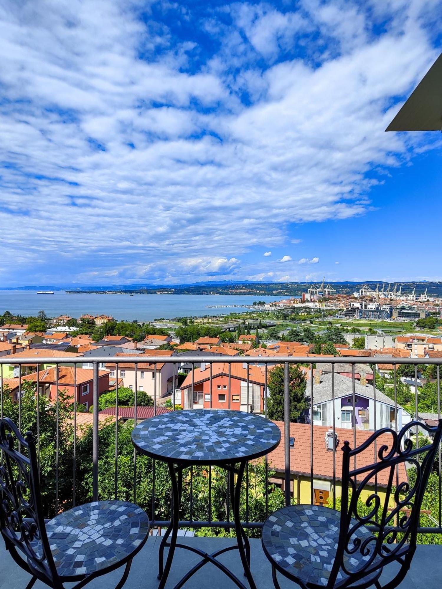 Capo Di Vista Apartment Koper Luaran gambar